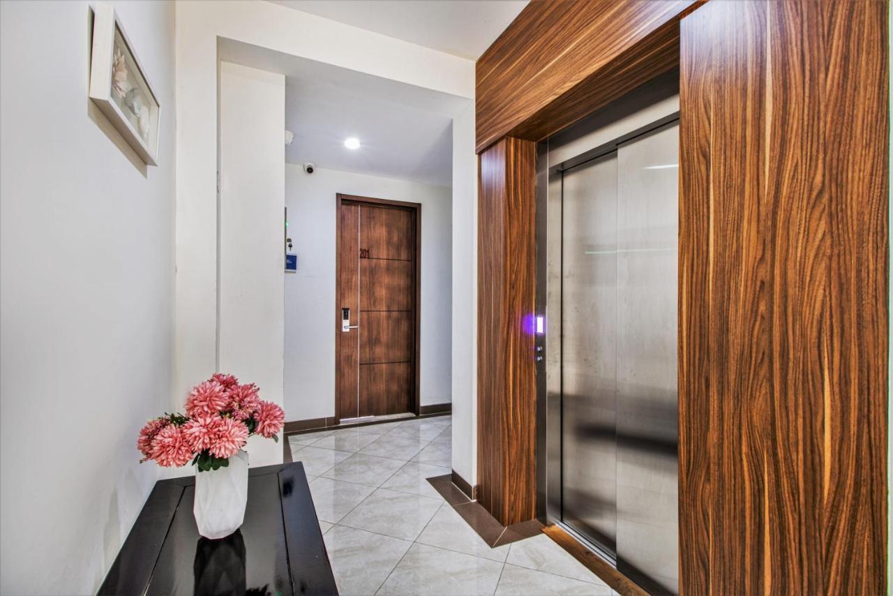 D'Padmaya Residence Jakarta Exteriör bild