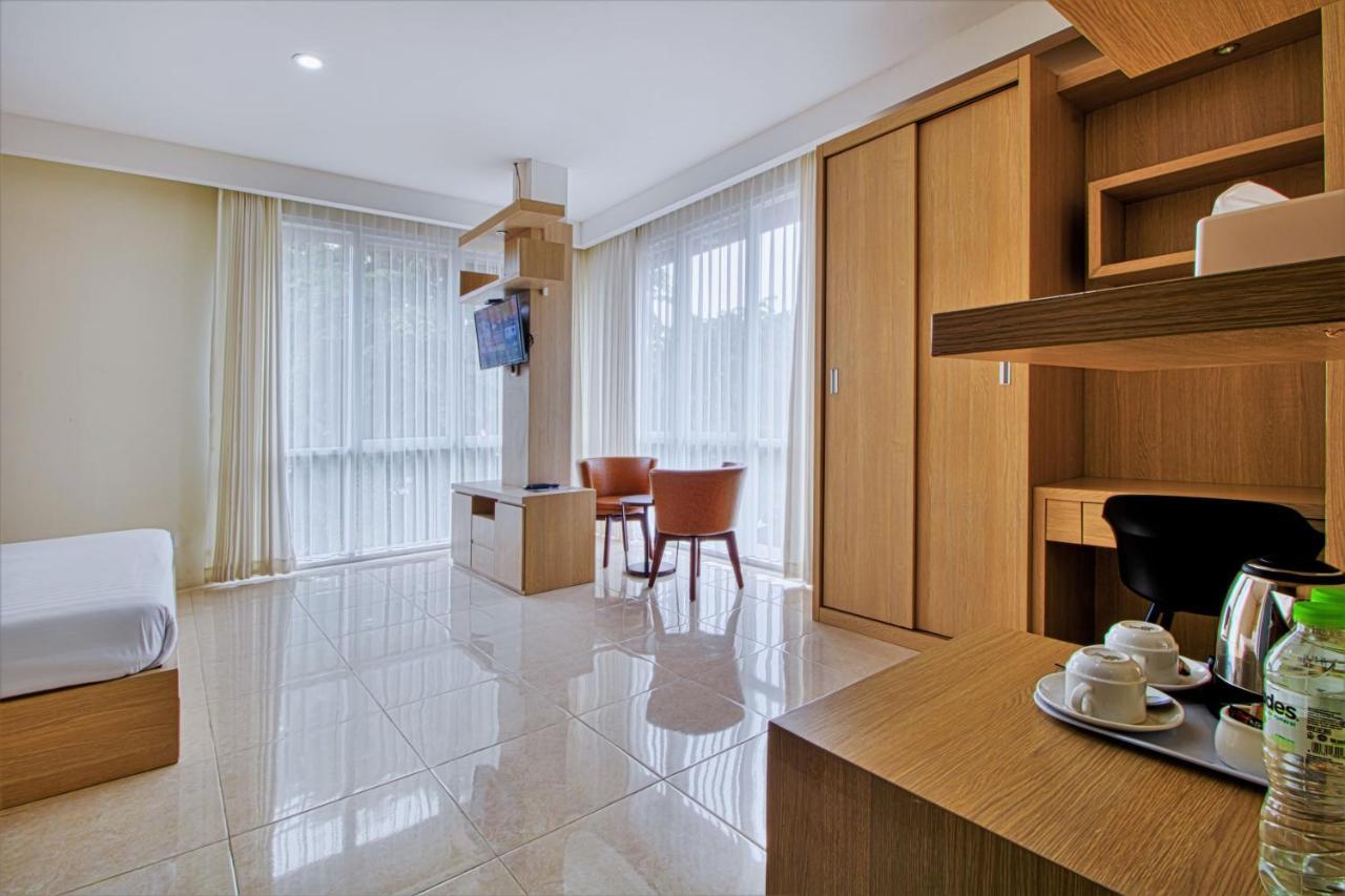 D'Padmaya Residence Jakarta Exteriör bild